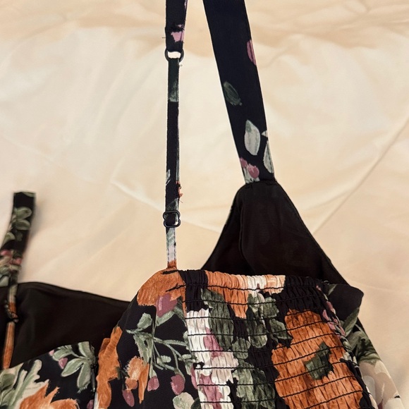 Abercrombie & Fitch Black Floral Maxi Dress - Picture 8 of 15